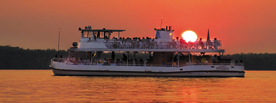 sunset cruise wisconsin dells