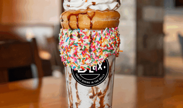 B-Lux Grill & Bar – Lake Delton